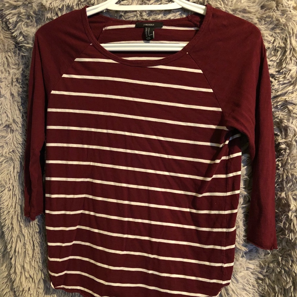 Maroon and white striped baseball T